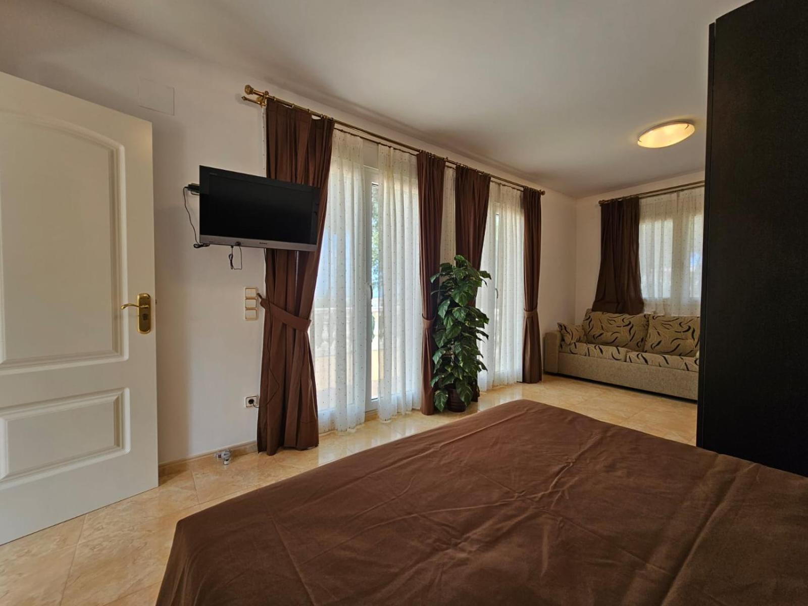 Villa Comas เดเนีย ภายนอก รูปภาพ