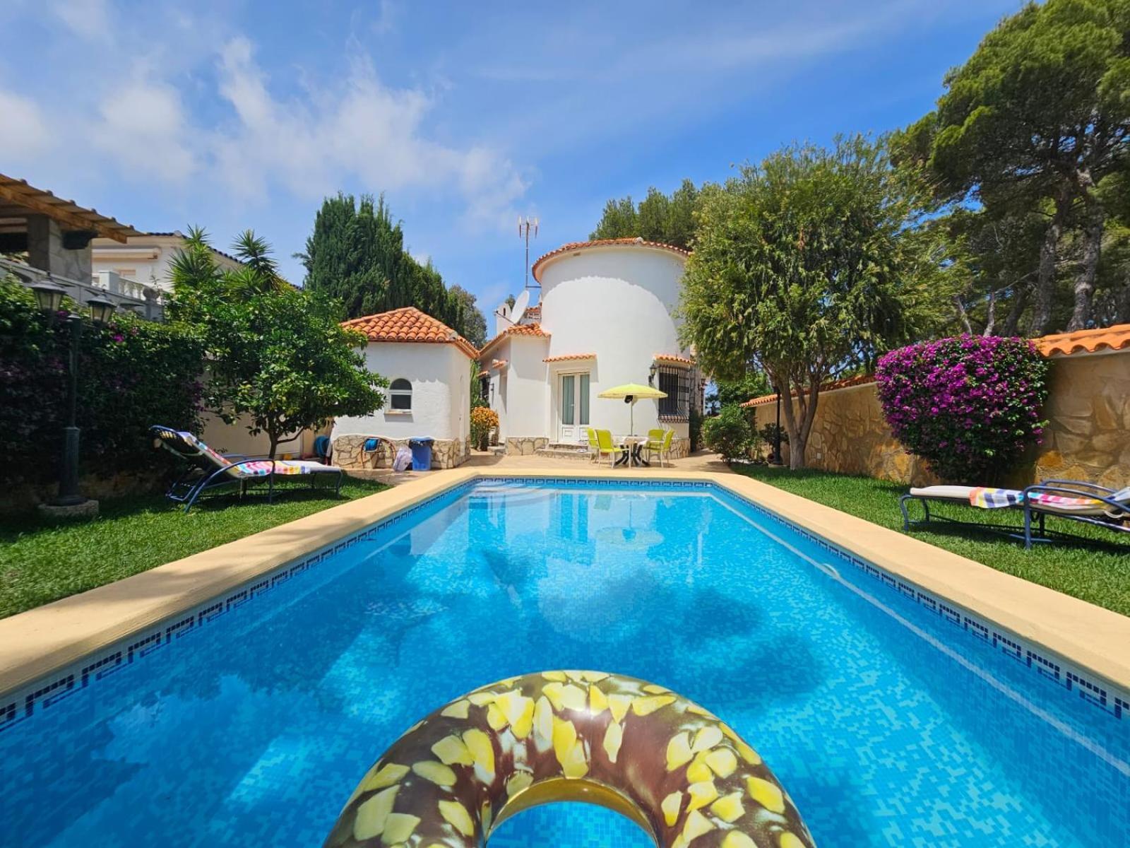 Villa Comas เดเนีย ภายนอก รูปภาพ